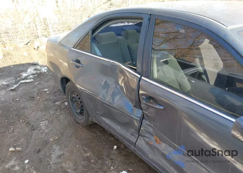 2005 Toyota Camry Le from USA, damaged, VIN 4T1BE30K85U502702